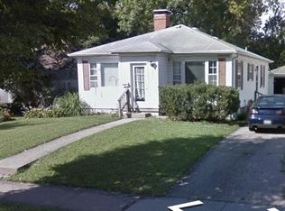 1006 W John St, Champaign, IL 61821