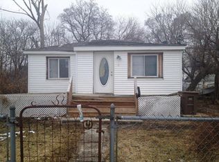 178 Hughes Ave, Pontiac, MI 48341