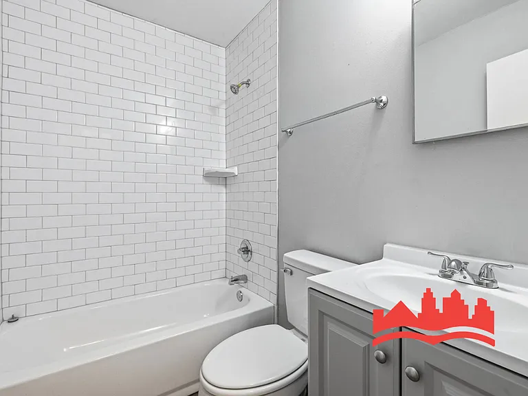 10372 Lafayette Dr — Photo 21