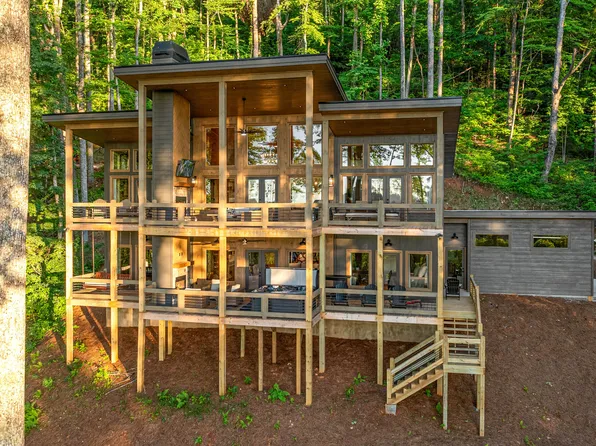 55 Grand View Rd, Blue Ridge, GA 30513