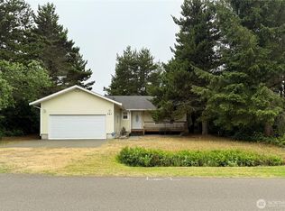 11, Ocean Shores, WA 98569