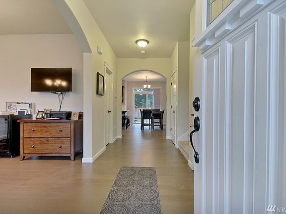 2nd image of 3907 24th Street Pl SE