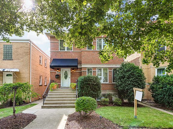 2nd image of 5828 N Mulligan Ave
