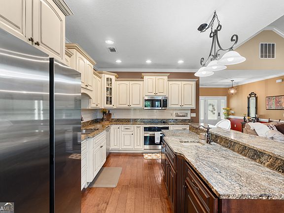 2nd image of 60 Tucker Rd