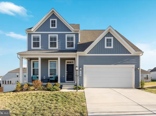 179 Triberg Dr, Charles Town, WV 25414