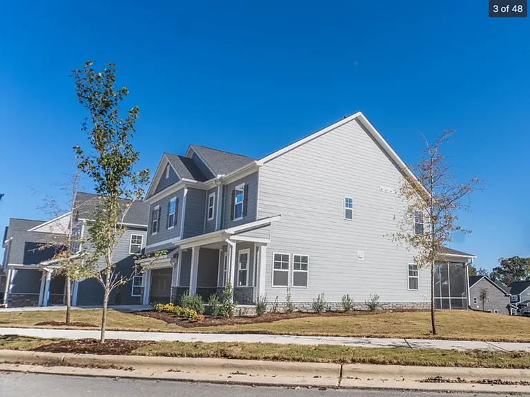 1441 Hazelnut Ridge Ln — Photo 2