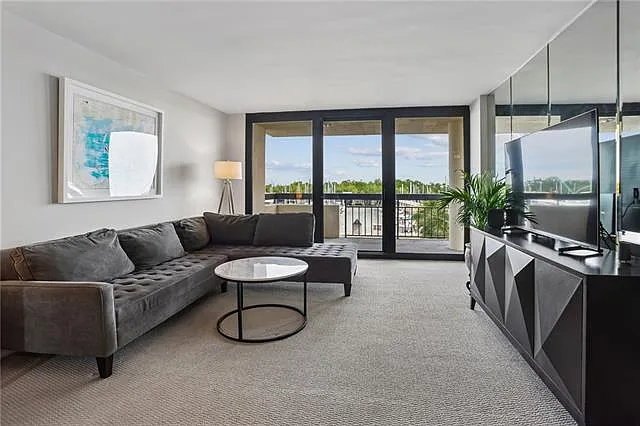 300 Lake Marina Ave #4A — Photo 23
