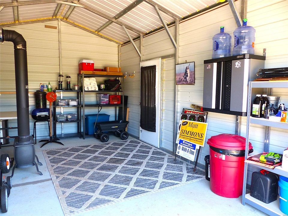 19 Lake Forest Farm, Richwoods, MO 63071 Zillow