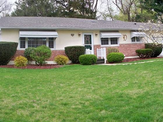 1st image of 2401 Dehn St