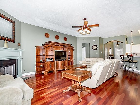 5th image of 4109 Merlet Dr