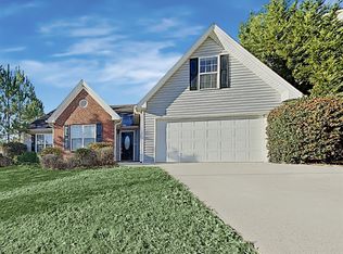 2075 Mina Lane Dr, Buford, GA 30518