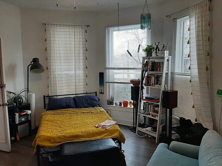 1263 N Clarkson St #3 — Photo 3