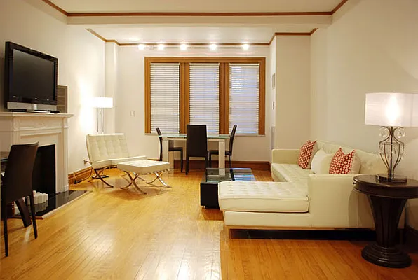 Rented by WAM Partners - William Moses Co. | media 29