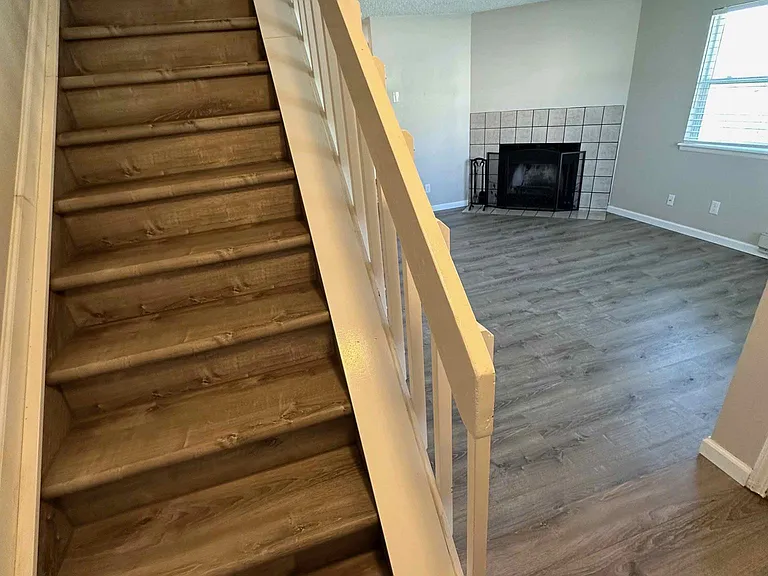 2426 Split Rock Dr — Photo 22