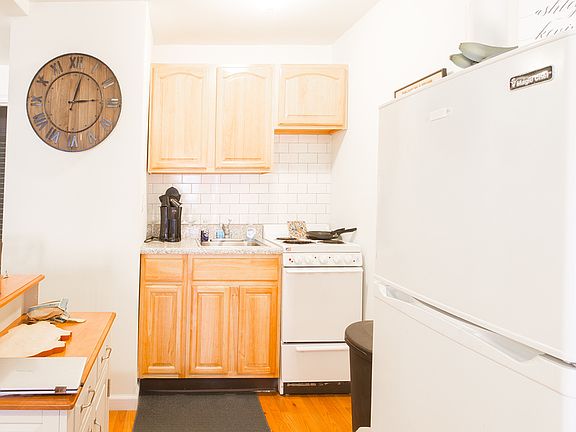 4th image of 338 E 19th St APT 2