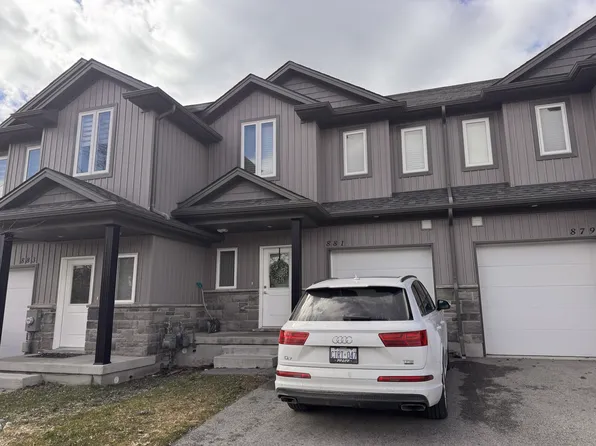 881 Edinburgh Dr, Woodstock, ON N4T 0L5