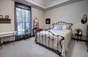 Master  Bedroom