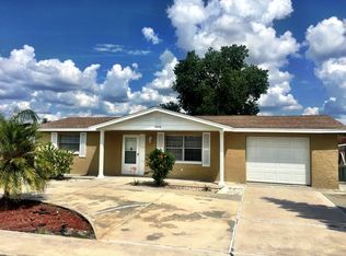 10132 Cherry Creek Ln, Port Richey, FL 34668