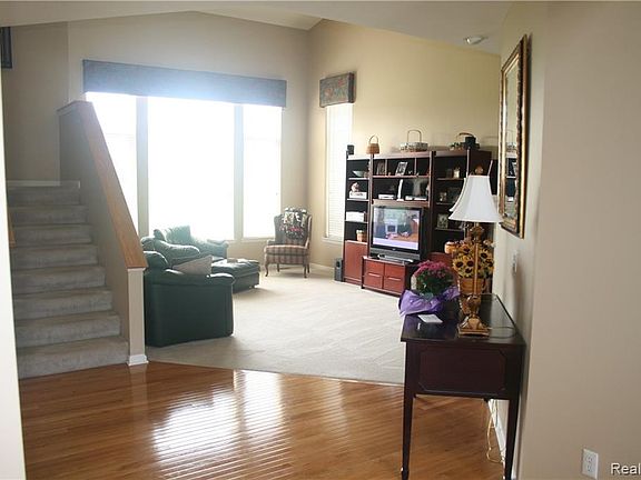 2nd image of 1258 Buckboard Cir