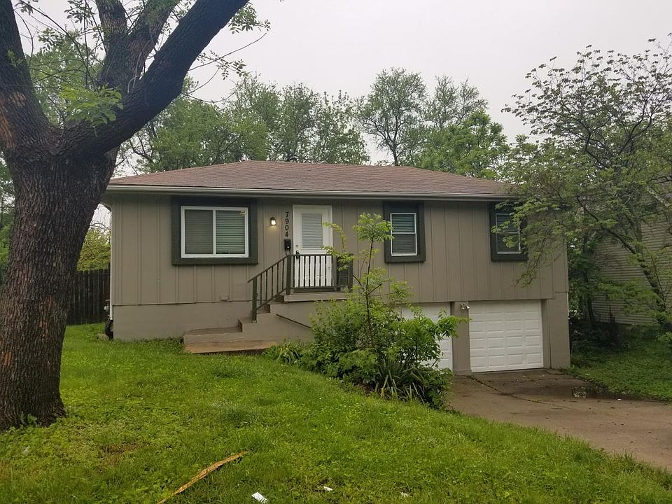 1st image of 7904 E 103rd Ter
