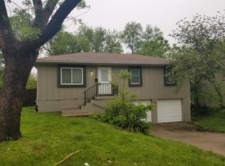 7904 E 103rd Ter, Kansas City, MO 64134