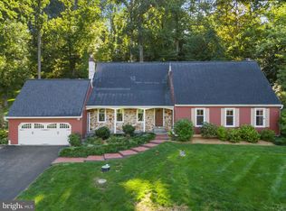 1975 Horseshoe Trl, Chester Springs, PA 19425