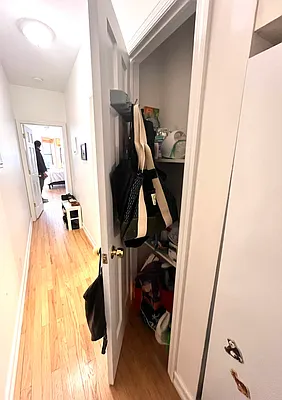 Rented by Space Real Estate | media 9