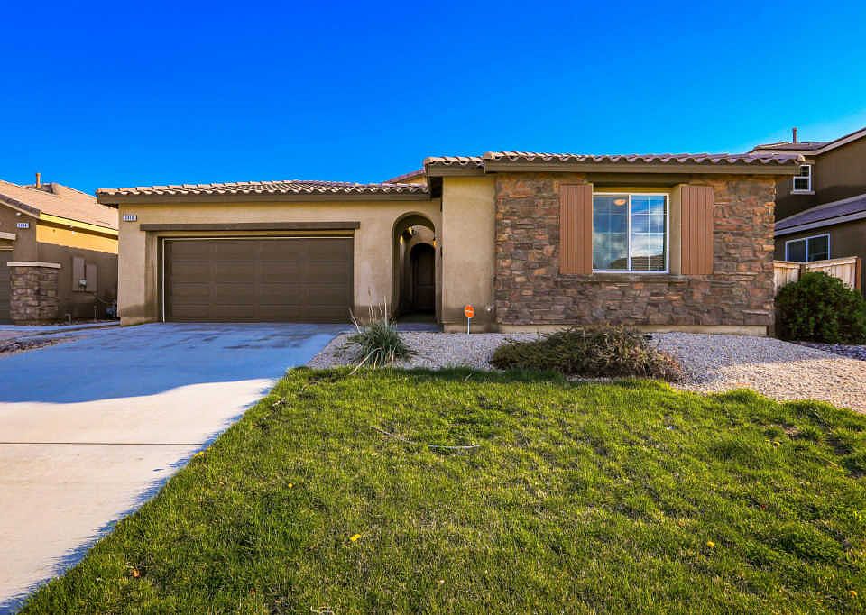 1st image of 3410 Arrowhead Ct