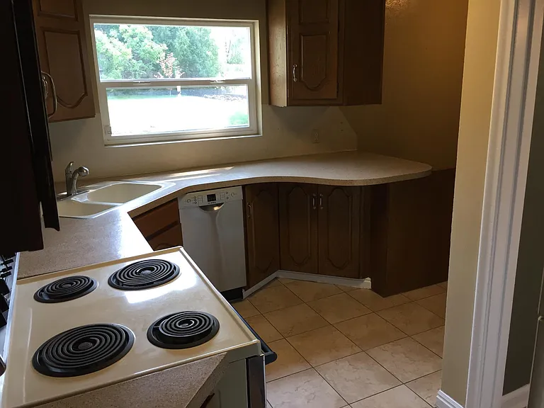 3070 Harrison Blvd — Photo 21