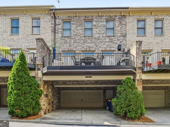 3668 Brookhaven Manor Xing NE, Atlanta, GA 30319
