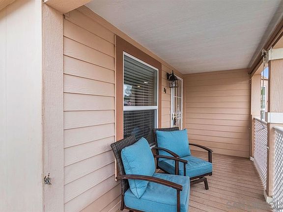 4th image of 200 N El Camino Real Space 26