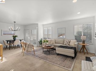 303 Atlas Dr APT 5, Hercules, CA 94547