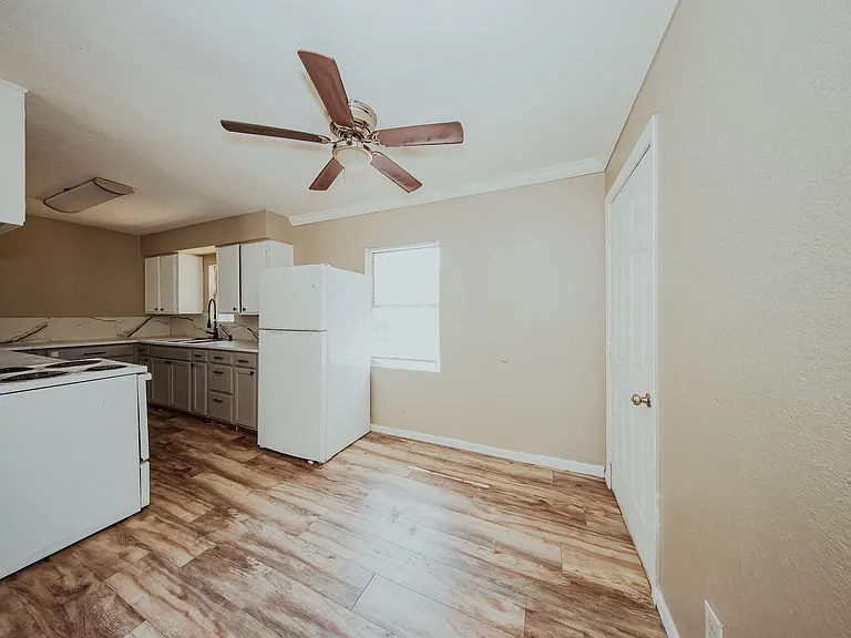 2610 NW Lindy Ave — Photo 13