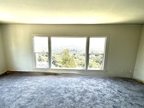 5th image of 2119 Arthur Ave #1A