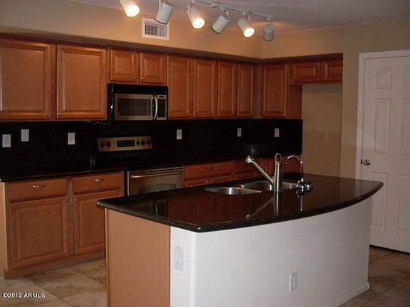 4th image of 2496 W Colt Ct