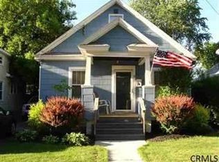 8 Larkin St, Scotia, NY 12302