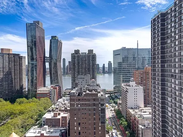 237 East 34th Street image 26 of 29