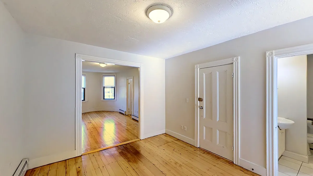 Building Photo - 31 Wigglesworth St #1