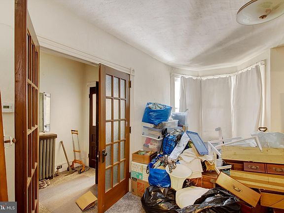 5th image of 356 W Bertsch St