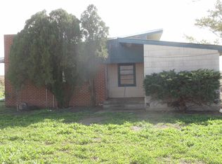 5916 Jaguar Rd, Ropesville, TX 79358