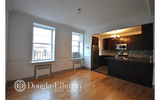 Rented by Douglas Elliman | media 29