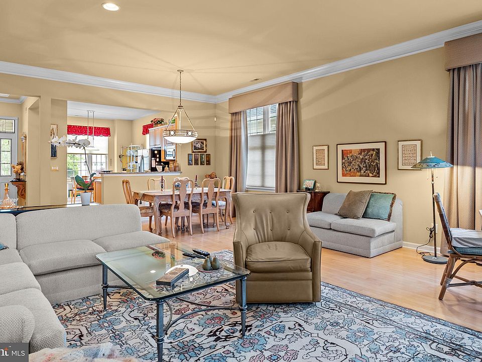 93 Einstein Way Cranbury NJ Zillow