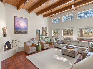 935 Old Bridge Ct, Santa Fe, NM 87505