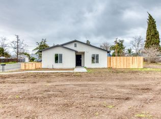 812 W 5th St, Madera, CA 93637