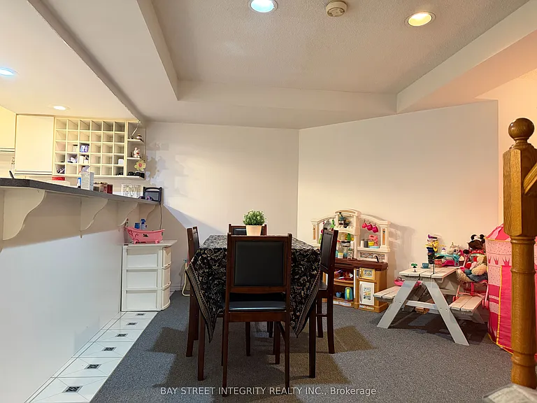 5110 Nishga Ct — Photo 13