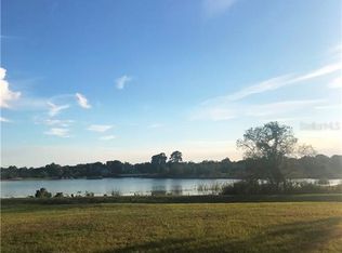 208 Glen Abbey Ln, Debary, FL 32713