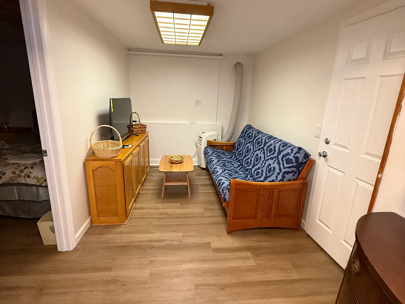 1 bed, 1.5 bath, 400 sqft, $1,995 — Photo 2
