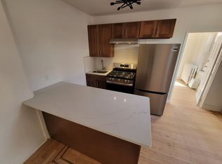 1706 Pine St APT 3R, Philadelphia, PA 19103