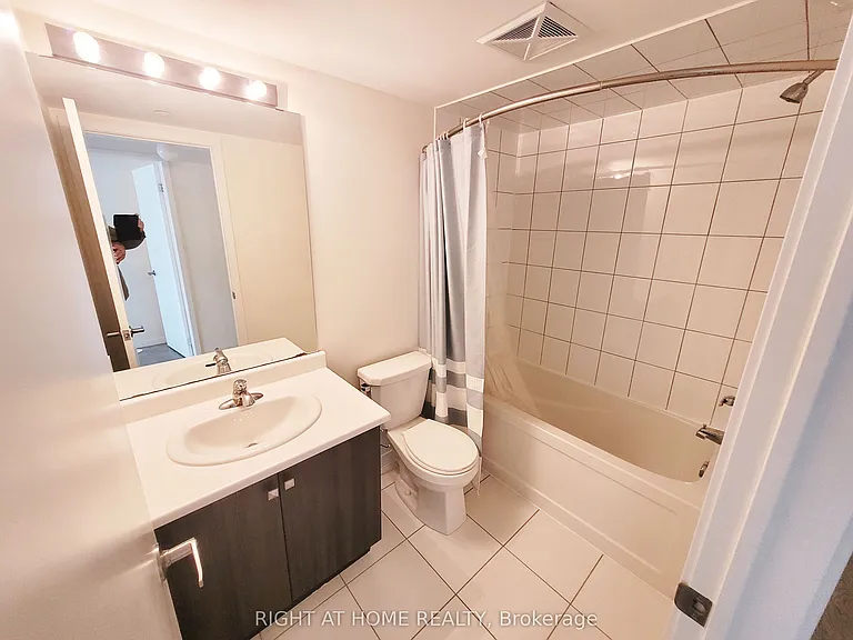 300 Alex Gardner Cir #47 — Photo 20