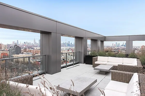 Rented by Bold New York | media 4